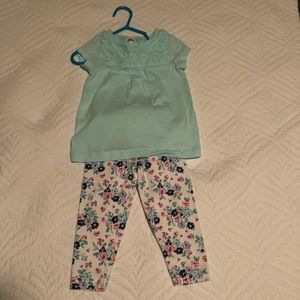 NWOT Carter’s 12m outfit